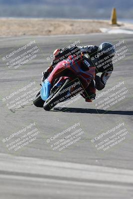 media/Jan-15-2026-Racers Edge (Thu) [[dfebeb70ab]]/3-B Group/Session 1 (Turns 9 and 8)/